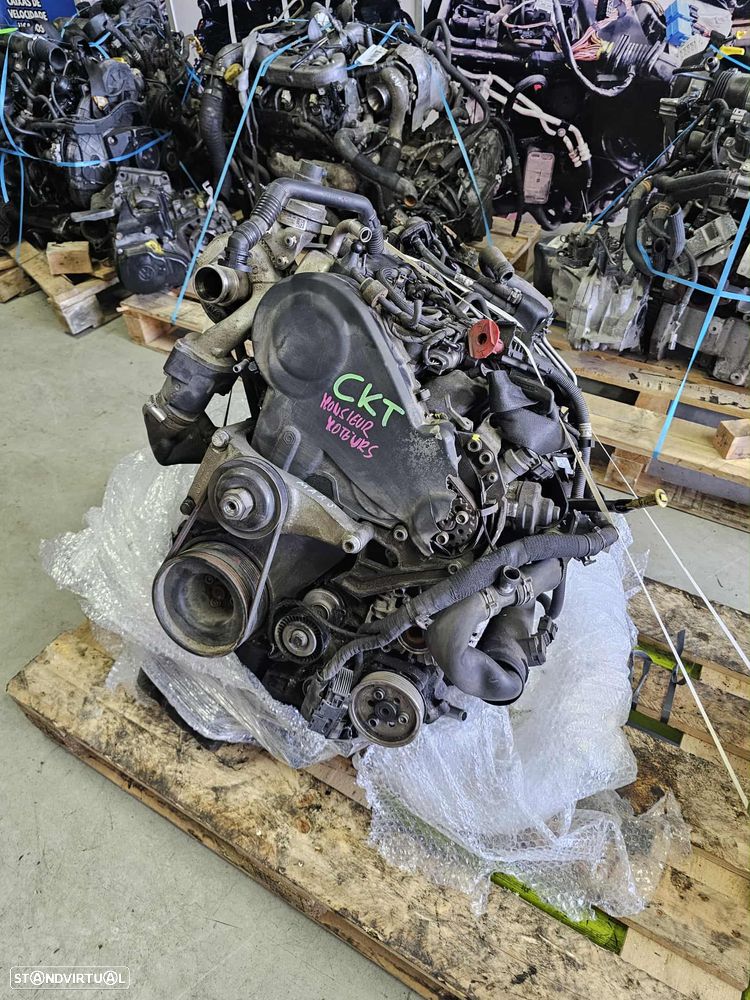 Motor Volkswagen Crafter 2.0 TDI 2013, de 109cv, ref CKT - 2