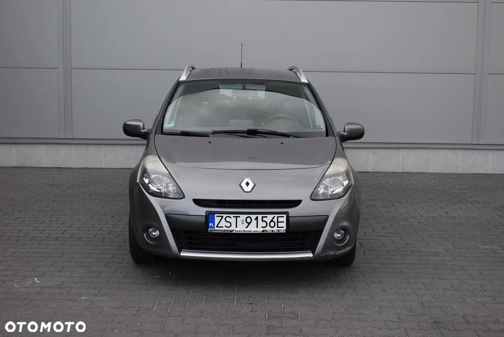 Renault Clio - 12