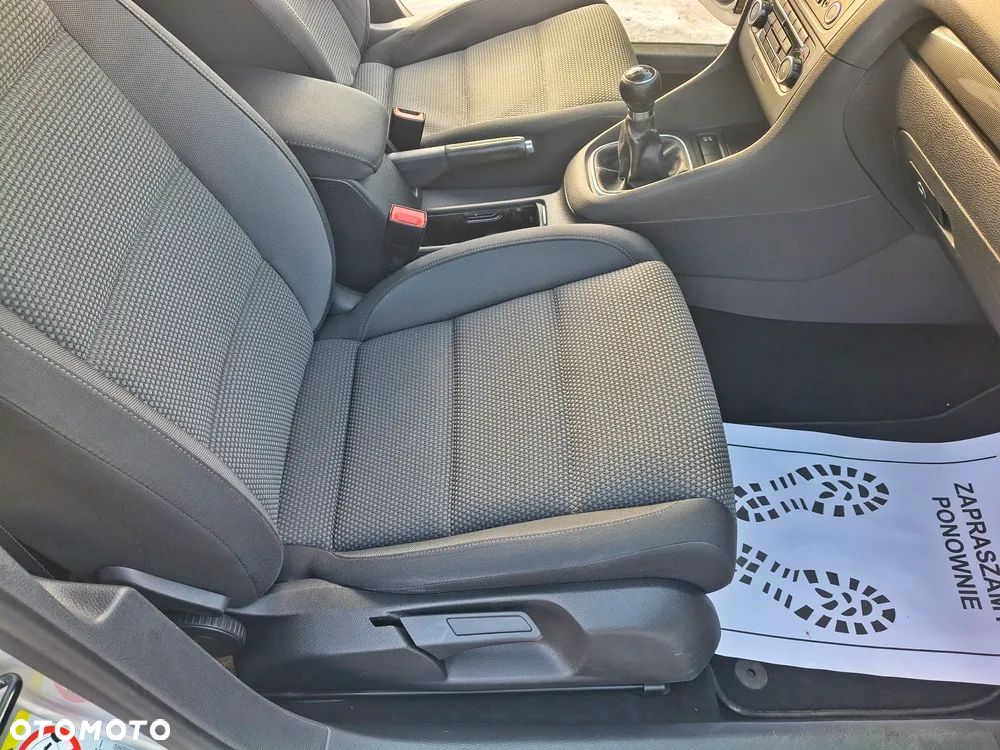 Volkswagen Golf 1.4 TSI Exclusive - 26