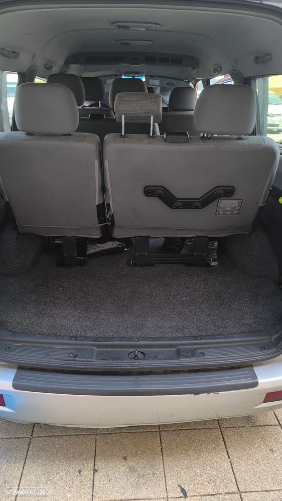 Hyundai H-1 Starex 2.5 CRDi SVX Longo - 13