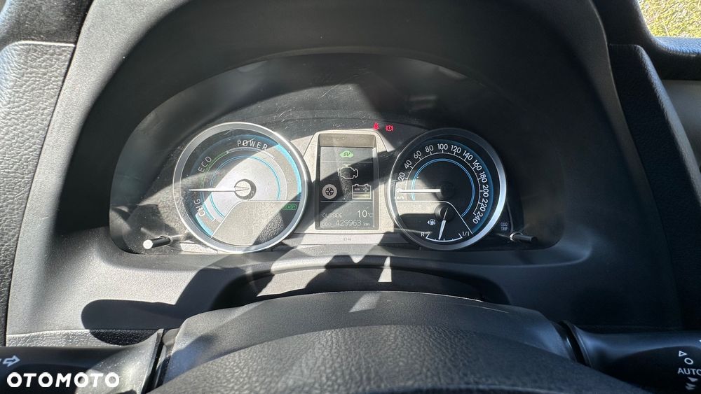 Toyota Auris 1.8 HSD Luna - 10