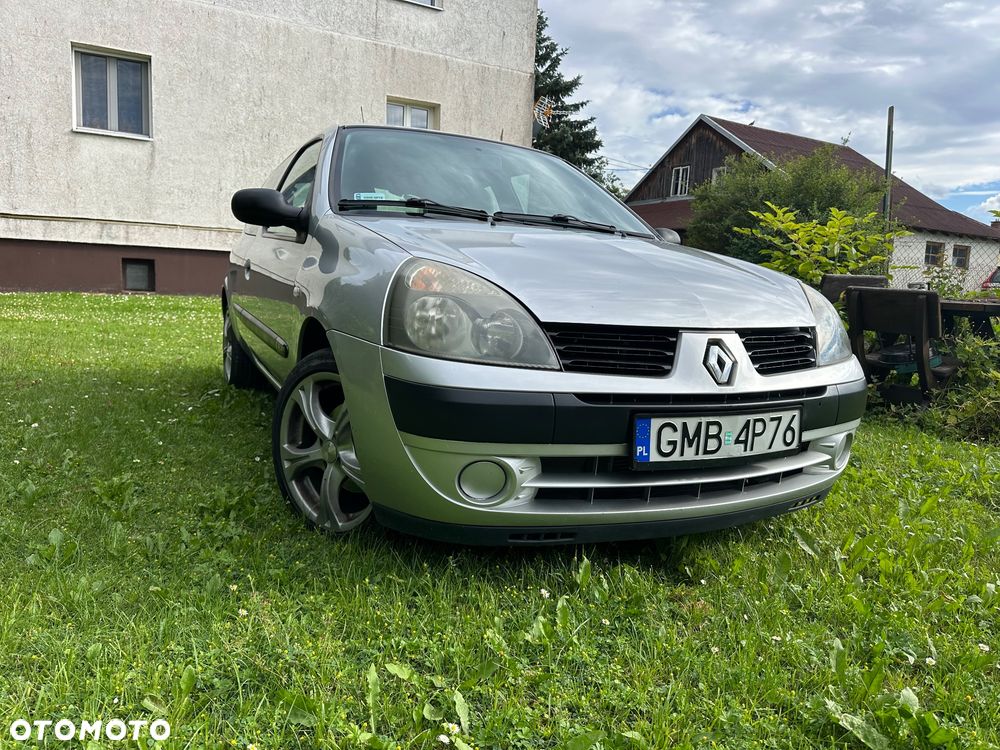 Renault Clio 1.2 16V Authentique - 4