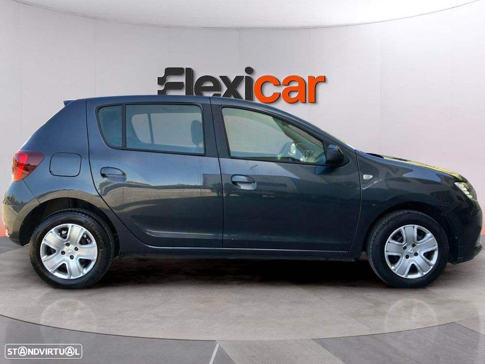 Dacia Sandero 1.0 SCe Pack — fotografia 9