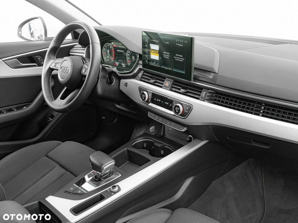 Audi A4 Limousine - 34