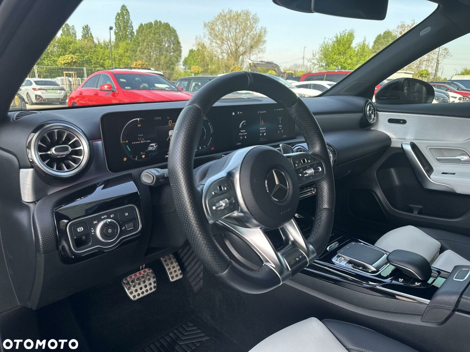 Mercedes-Benz Klasa A 35 AMG 4-Matic 7G-DCT - 14