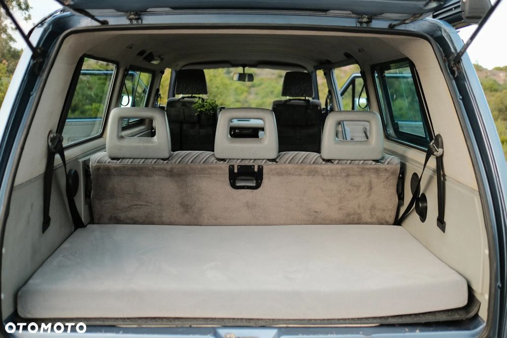 Volkswagen Multivan - 20