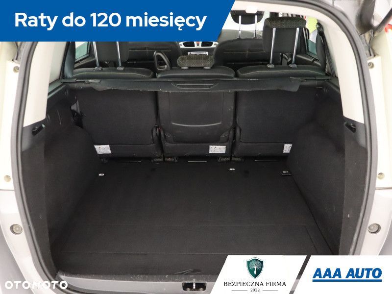 Renault Grand Scenic - 16