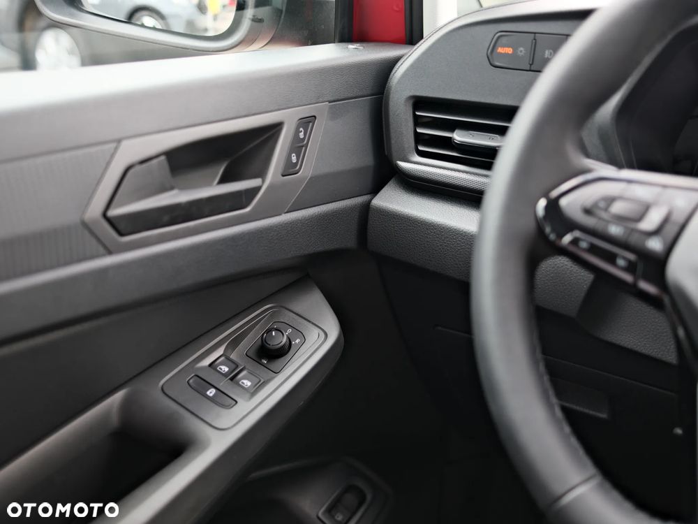 Ford Transit Connect - 33
