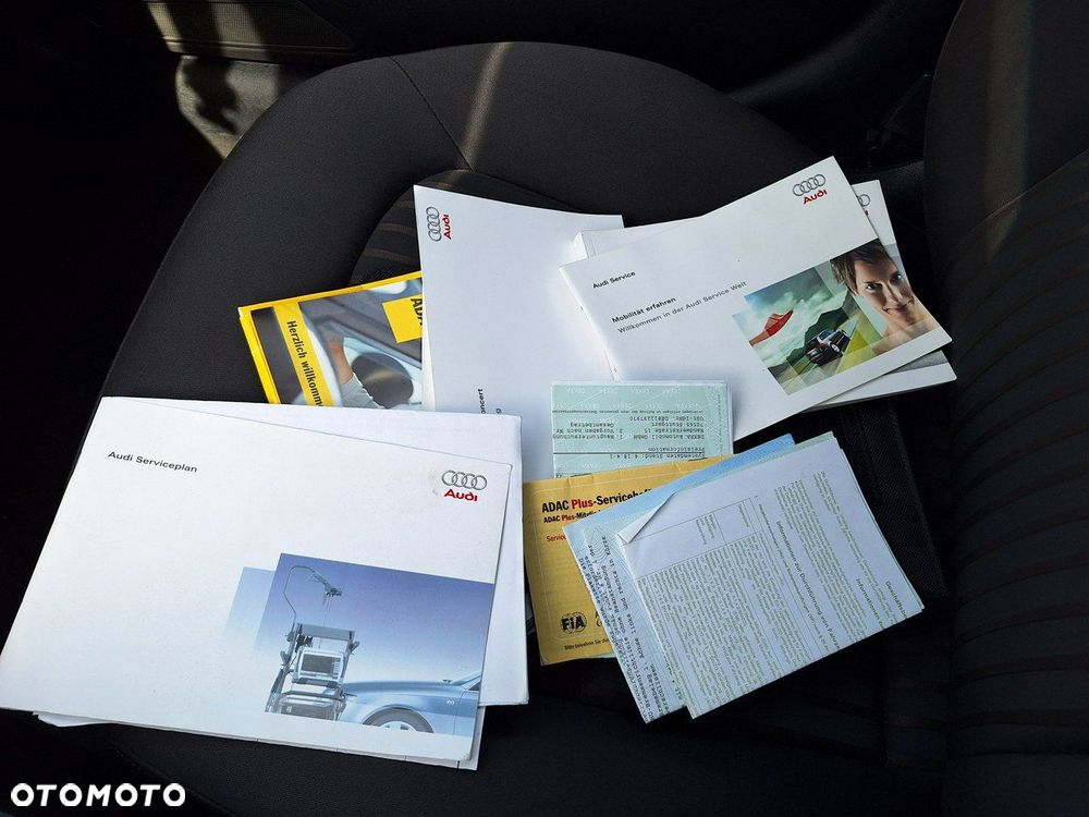 Audi A4 Avant 1.8 TFSI Ambiente - 28