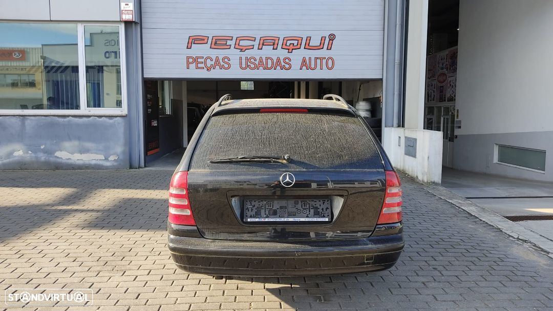 Interior Mercedes S203 w203 C220 CDI 143cv de 2001 - 2