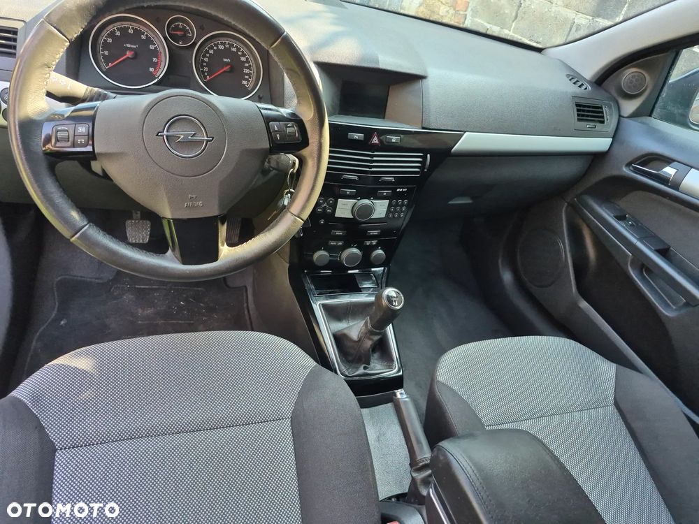 Opel Astra 1.4 Edition 111 Jahre - 12