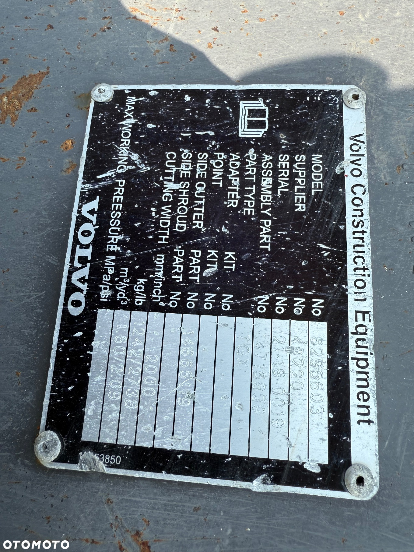 Volvo EC 300 EL - 24