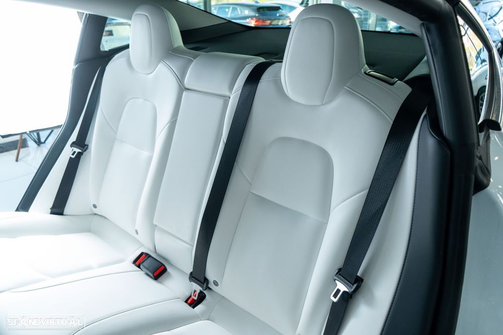 Tesla Model 3 Standard Range Plus RWD - 8