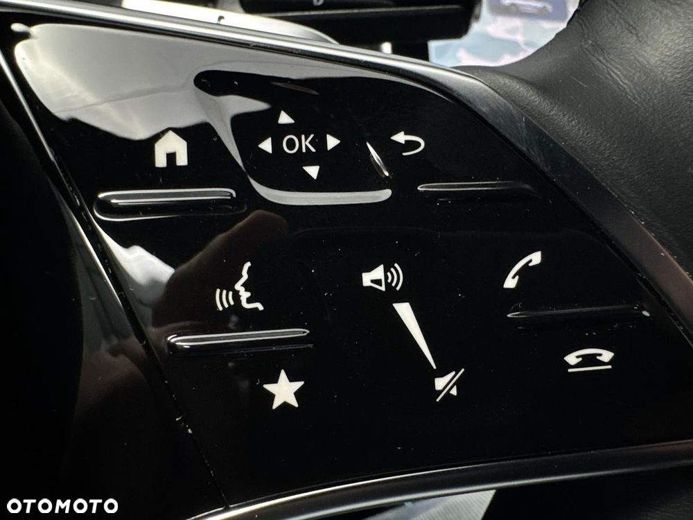 Mercedes-Benz Klasa E 300 de PHEV 4-Matic All-Terrain Avantgarde 9G-Tronic - 16