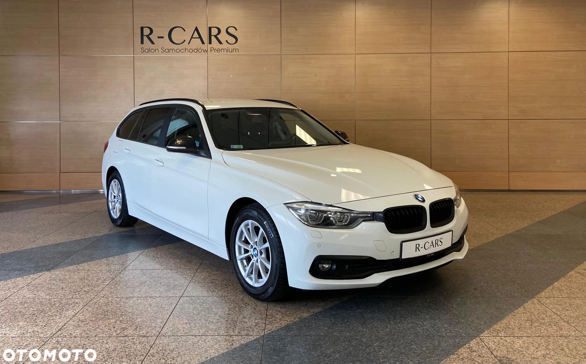 BMW Seria 3 318d - 1