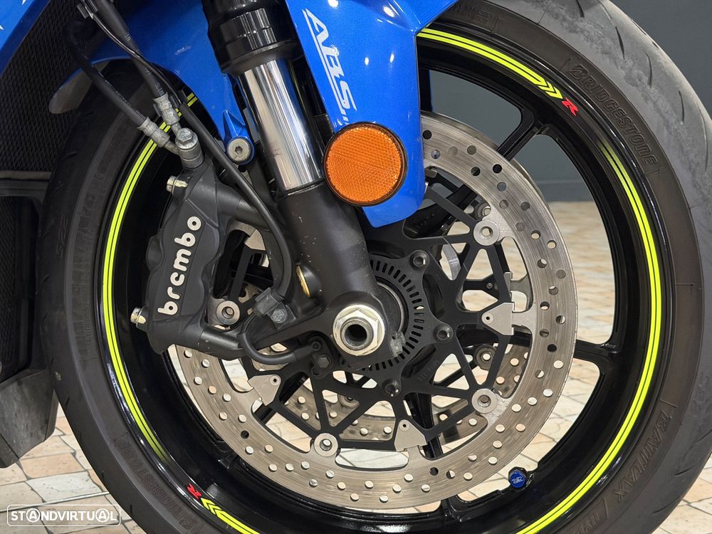 Suzuki GSX-R GSX-R 1000 L7 - 11