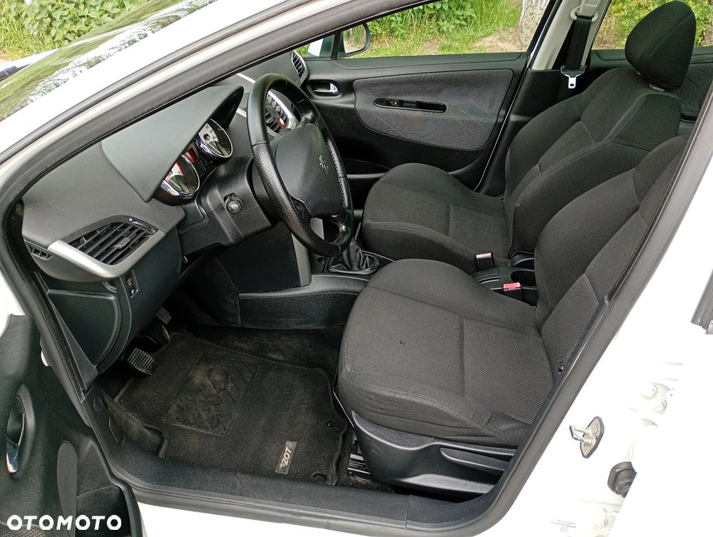 Peugeot 207 1.6 HDi - 9