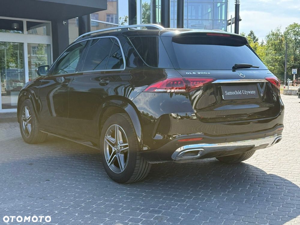 Mercedes-Benz GLE 300 d 4-Matic - 9