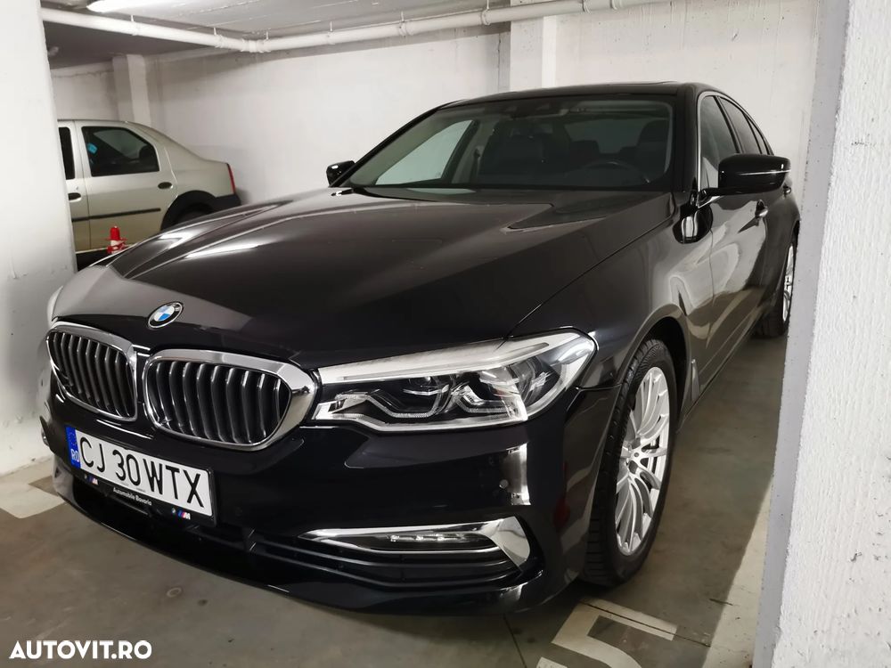 BMW Seria 5 520d xDrive Aut. Luxury Line - 2