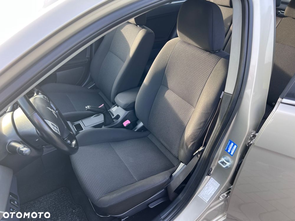 Mitsubishi Lancer - 17