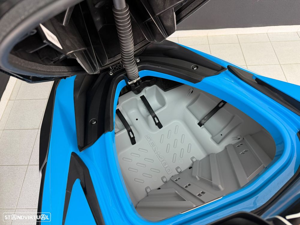 Sea-Doo RXP- X 325 - 13