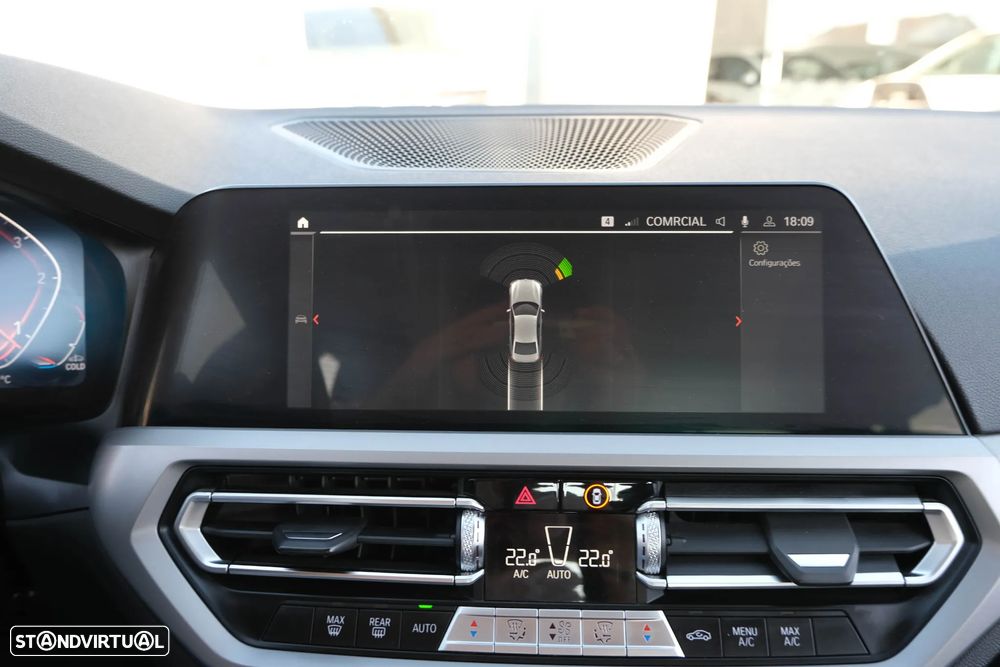 BMW 318 d Auto - 16