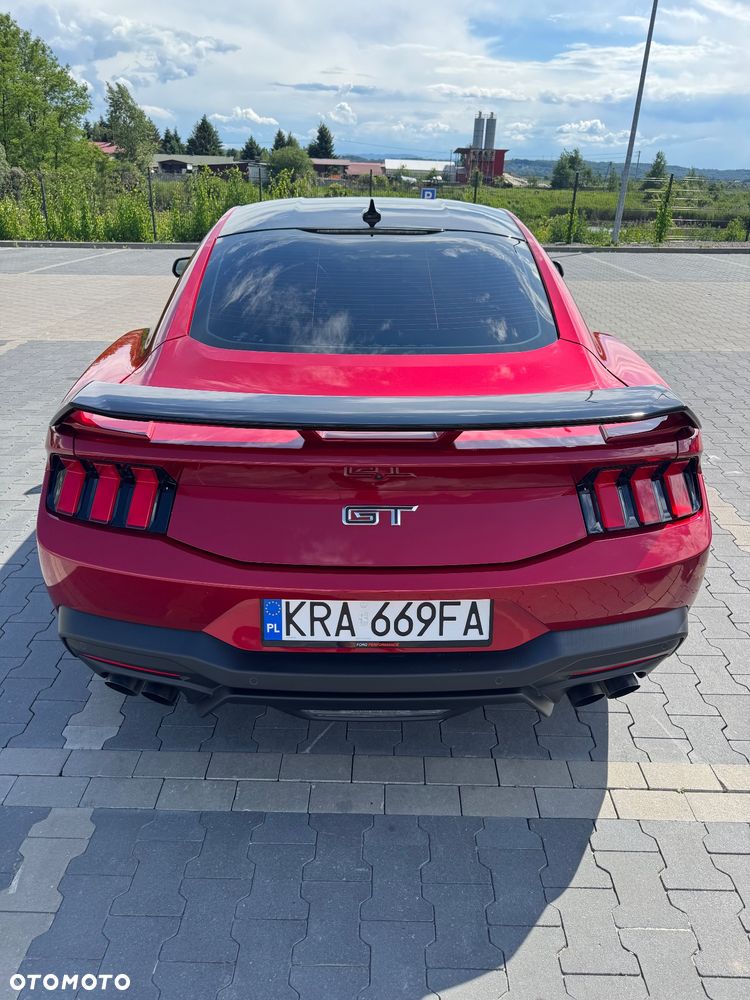 Ford Mustang - 11