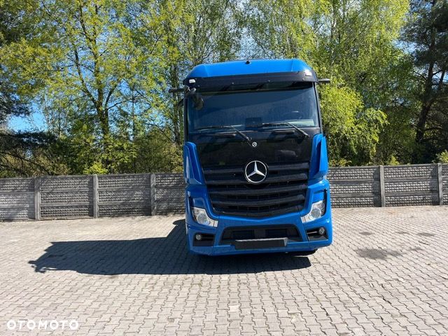 Mercedes-Benz Actros 1845 - 2