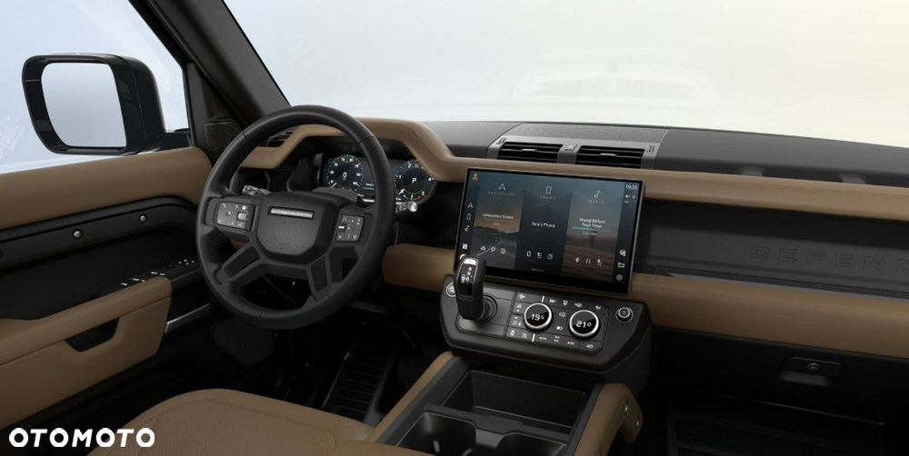 Land Rover Defender - 5