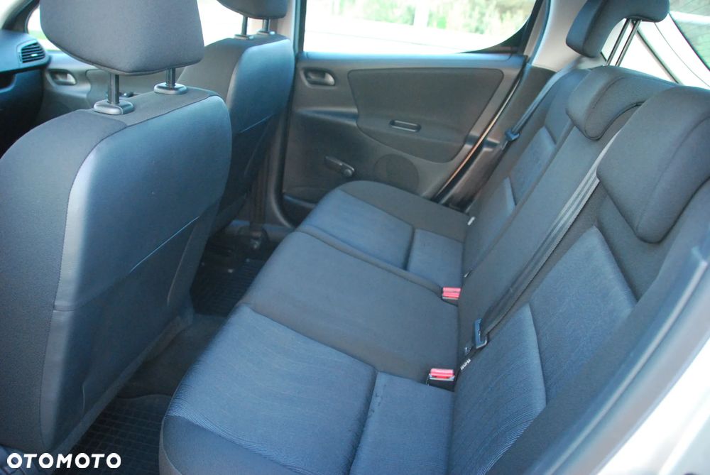 Peugeot 207 1.4 16V Presence - 7