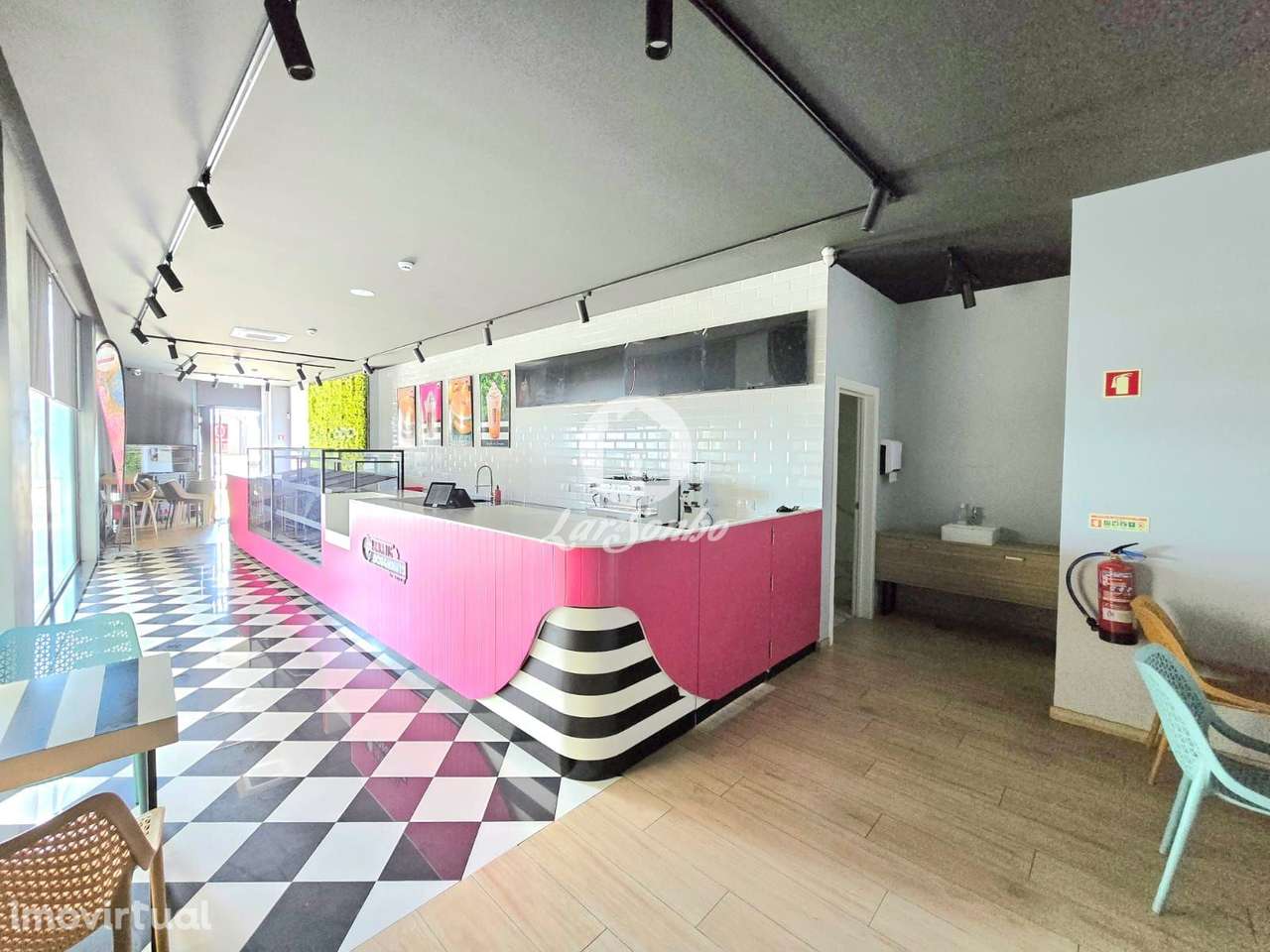 Loja nova com 114 m2 na Av. dos Banhos na Póvoa de Varzim - Grande imagem: 3/21