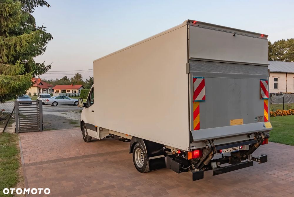Mercedes-Benz Sprinter 516 - 13