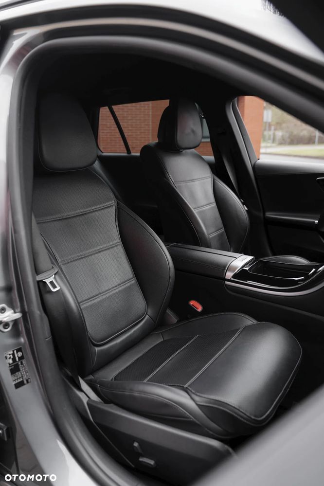 Mercedes-Benz Klasa C 220 d 9G-TRONIC AMG Line - 21