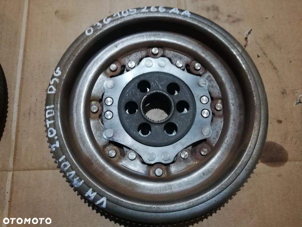 KOŁO DWUMASOWE DWUMAS VW AUDI 2.0TDI DSG 03G105266AA