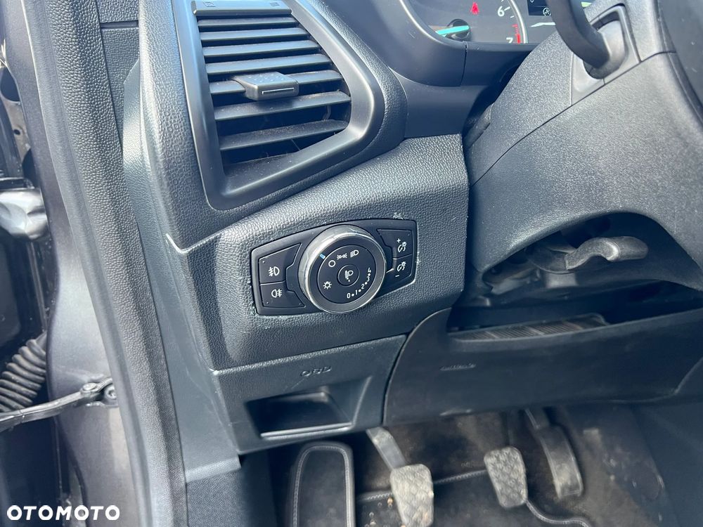 Ford EcoSport - 17