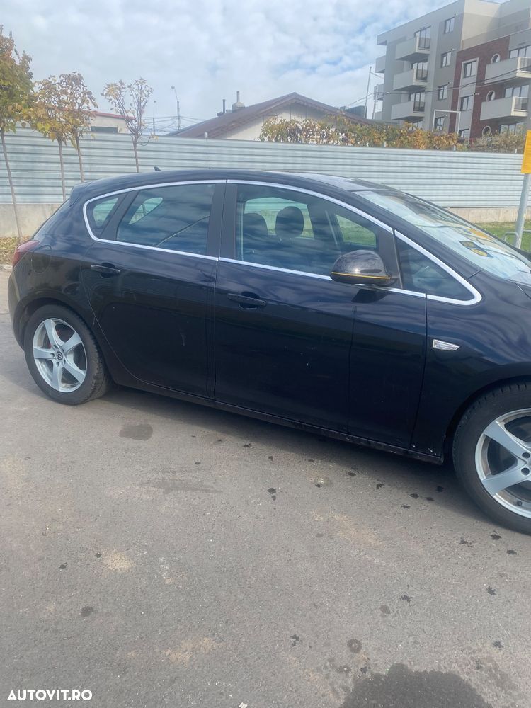 Opel Astra 2.0 CDTI Enjoy - 4