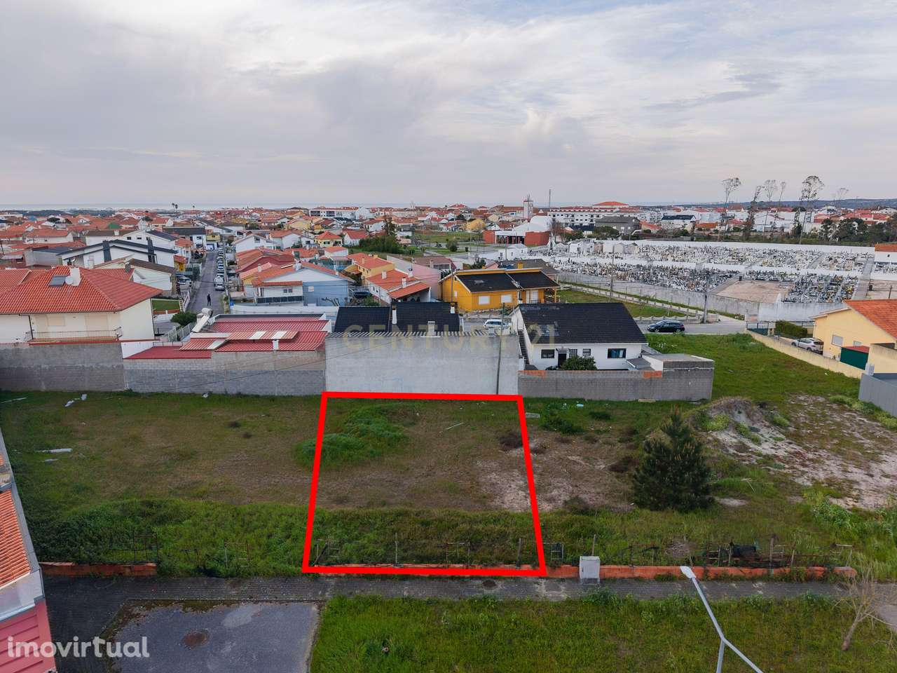 Terreno para Construção em Vieira de Leiria – Oportunidade a Dois Pass - Grande imagem: 4/7