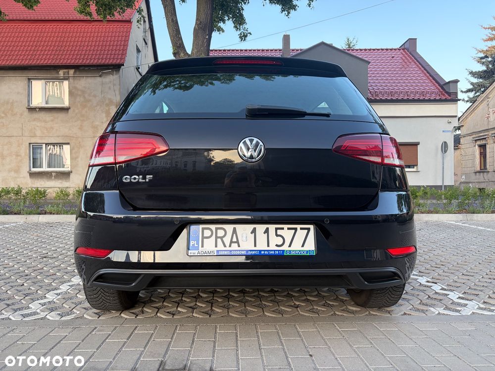 Volkswagen Golf 1.6 TDI (BlueMotion Technology) Trendline - 6