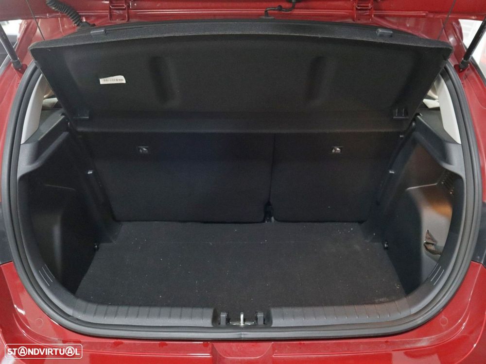 Hyundai i20 1.2 MPi Comfort - 23