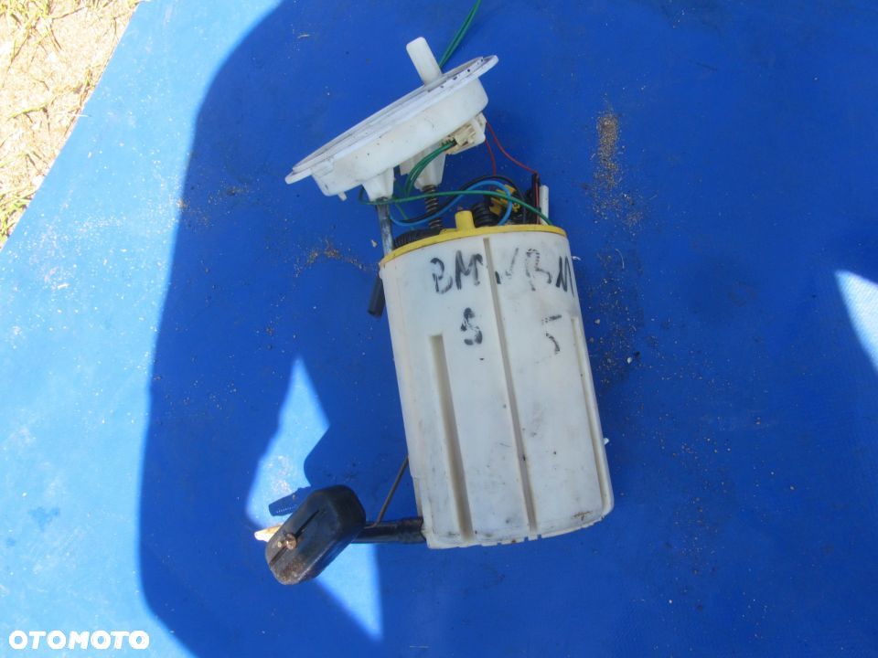 BMW E 60 61 diesel 3.0 pompa paliwa - 1