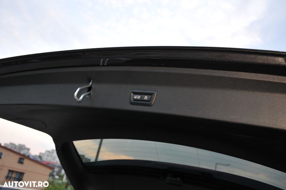 BMW X3 xDrive30e AT PHEV - 34