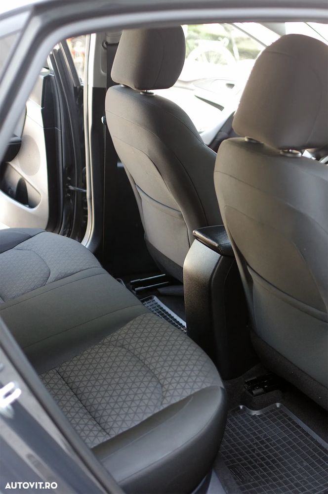 Kia Ceed 1.5 T-GDI 6MT Best - 10