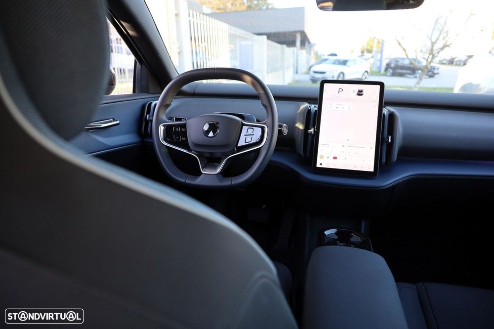 Volvo EX30 69 kWh Single Motor Extended Range Plus - 19