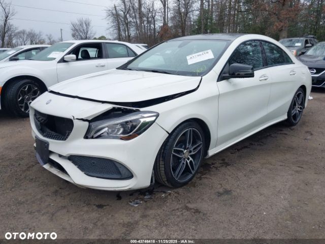 Mercedes-Benz CLA 250 4-Matic AMG Line - 2
