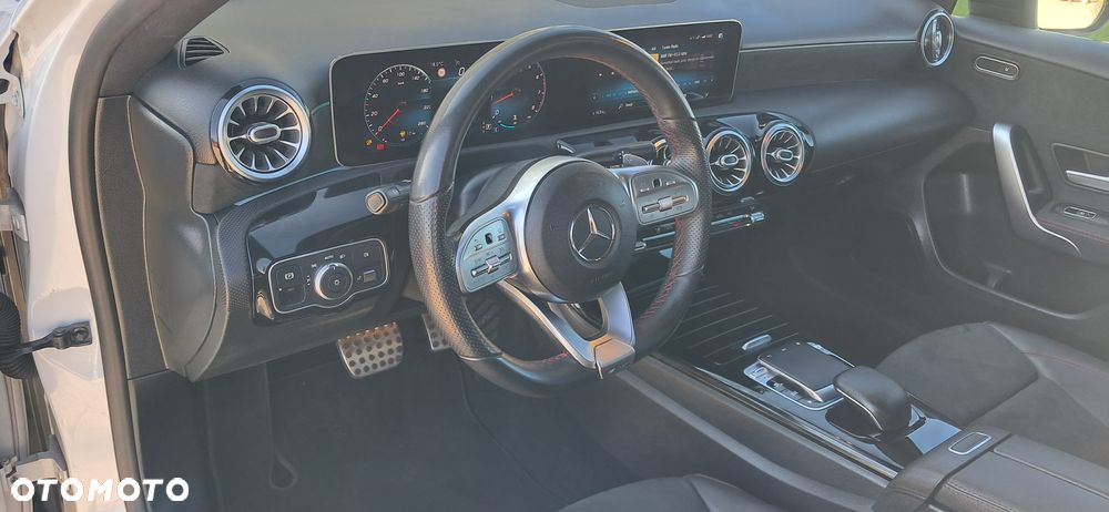 Mercedes-Benz Klasa A 250 7G-DCT AMG Line - 14