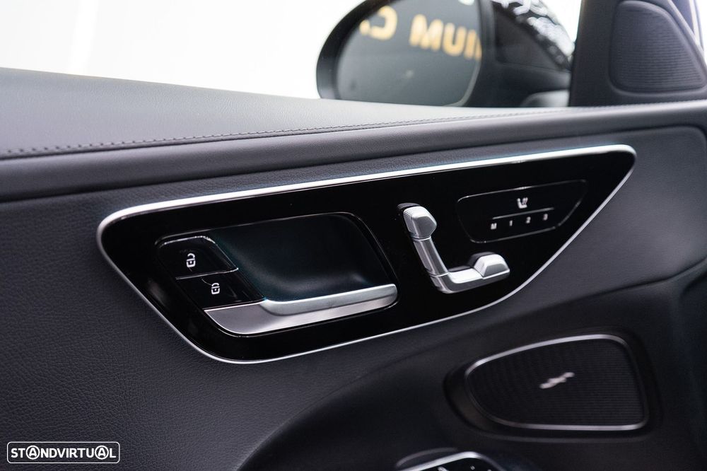 Mercedes-Benz C 300 Station d 9G-TRONIC AMG Line - 25