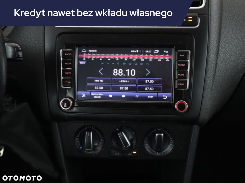 Volkswagen Polo - 15
