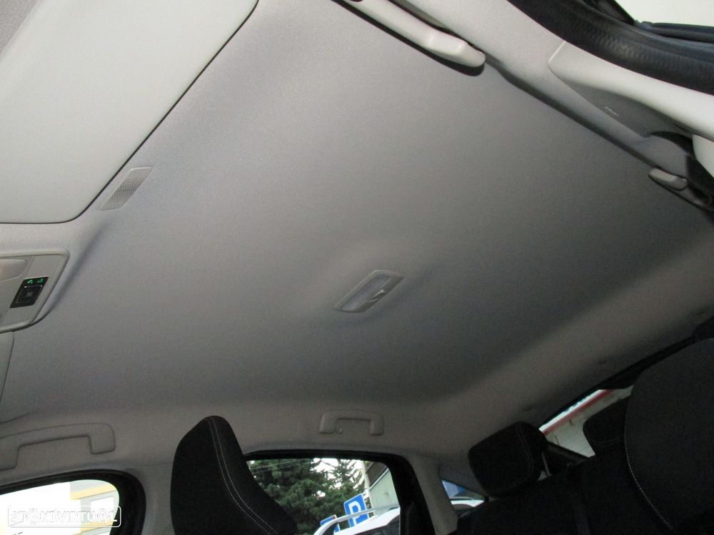 Renault Arkana 1.3 TCe Evolution EDC - 52