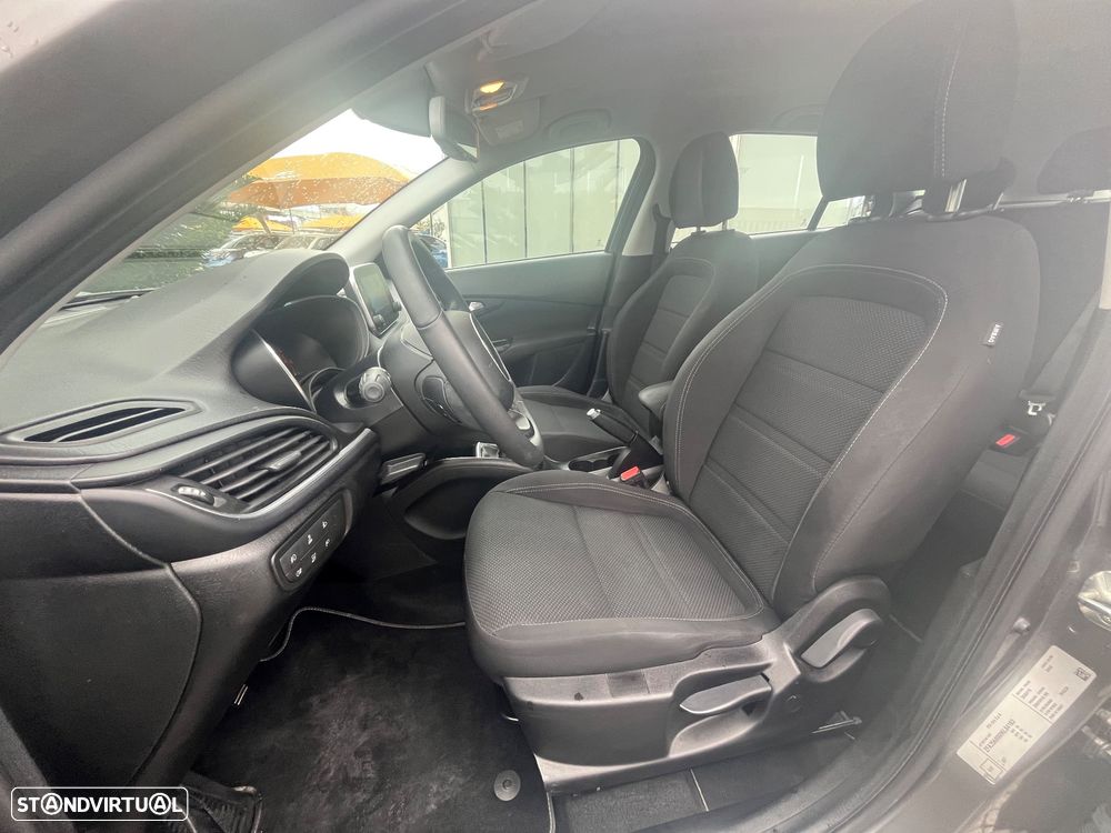 Fiat Tipo Station Wagon 1.3 M-Jet Lounge - 19