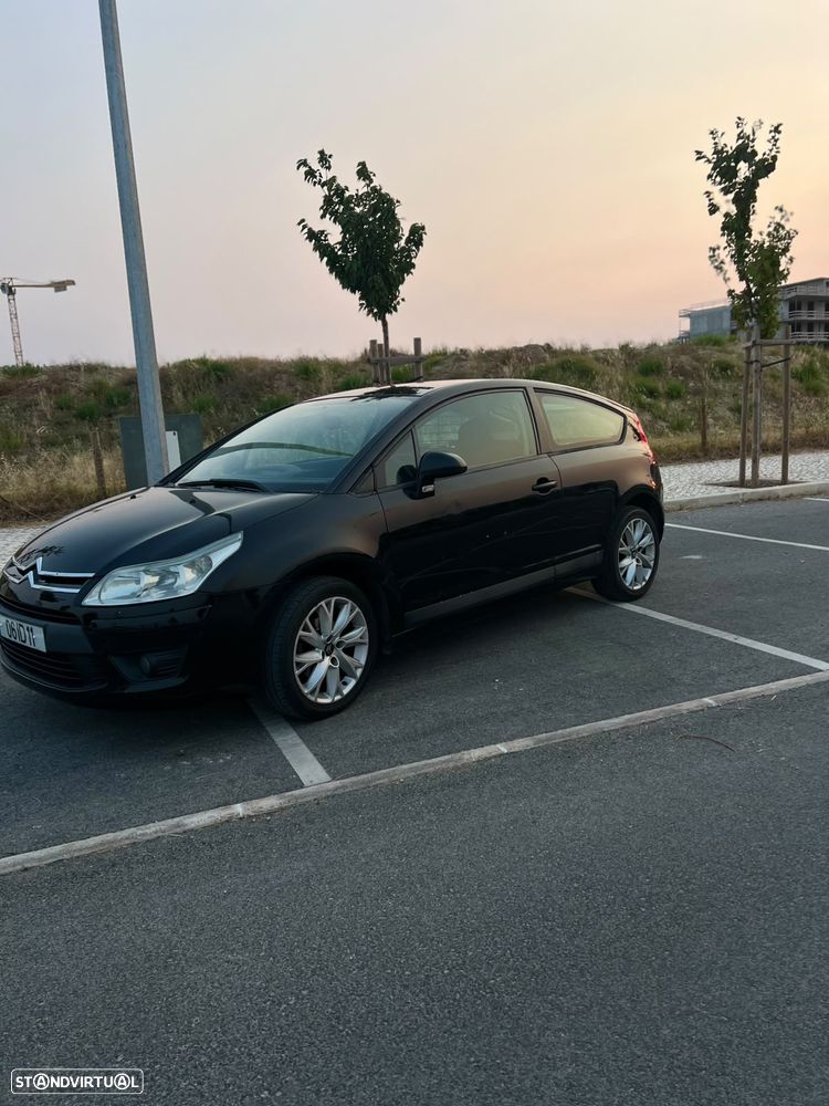 Citroën C4 1.6 HDi VTS - 18